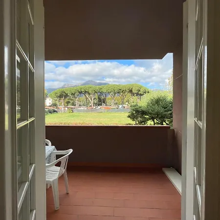 Zona Poeti - Relax In Piscina - Free Parking Appartement *